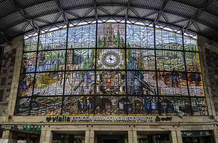 Vizcaya - Bilbao - estación de Abando Indalecio Prieto 2.jpg